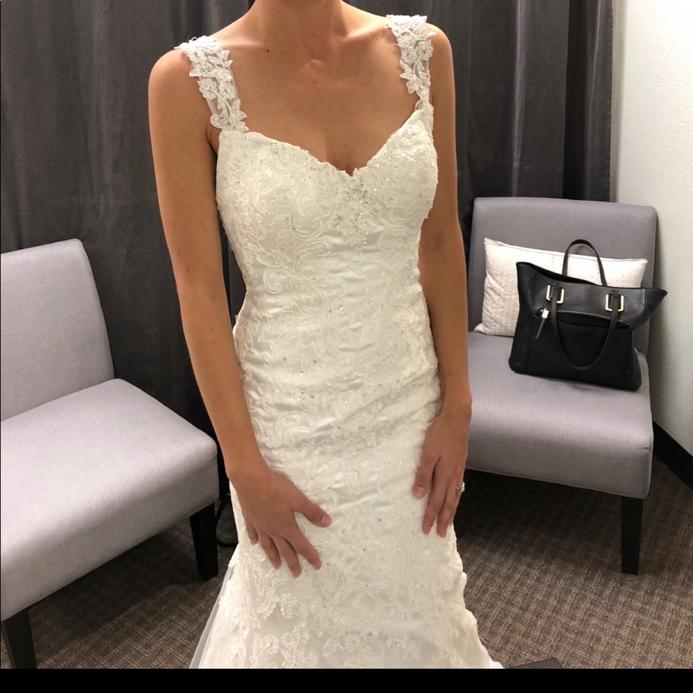 Stella York wedding dress - Picture 5 of 6